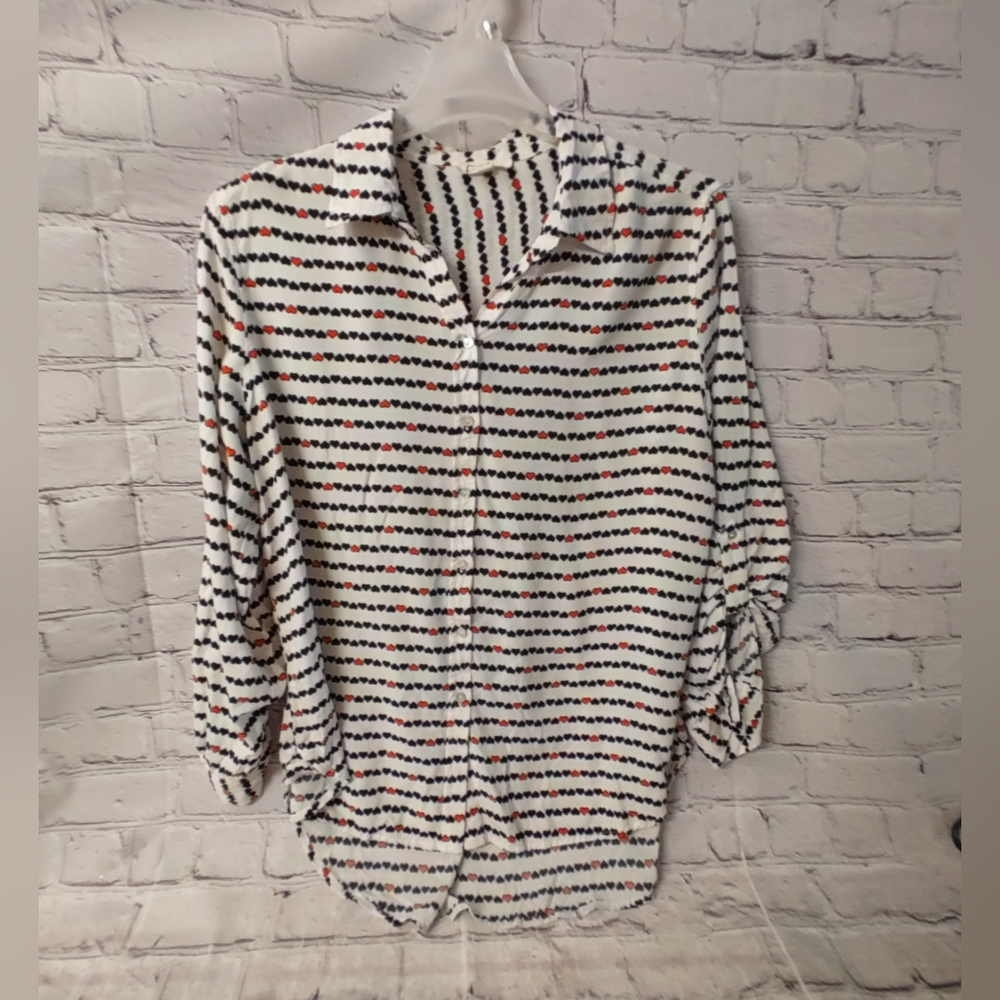 Jane and Delancey Hearts Shirt Womens Large Button Down Roll Tab Long Sleeve